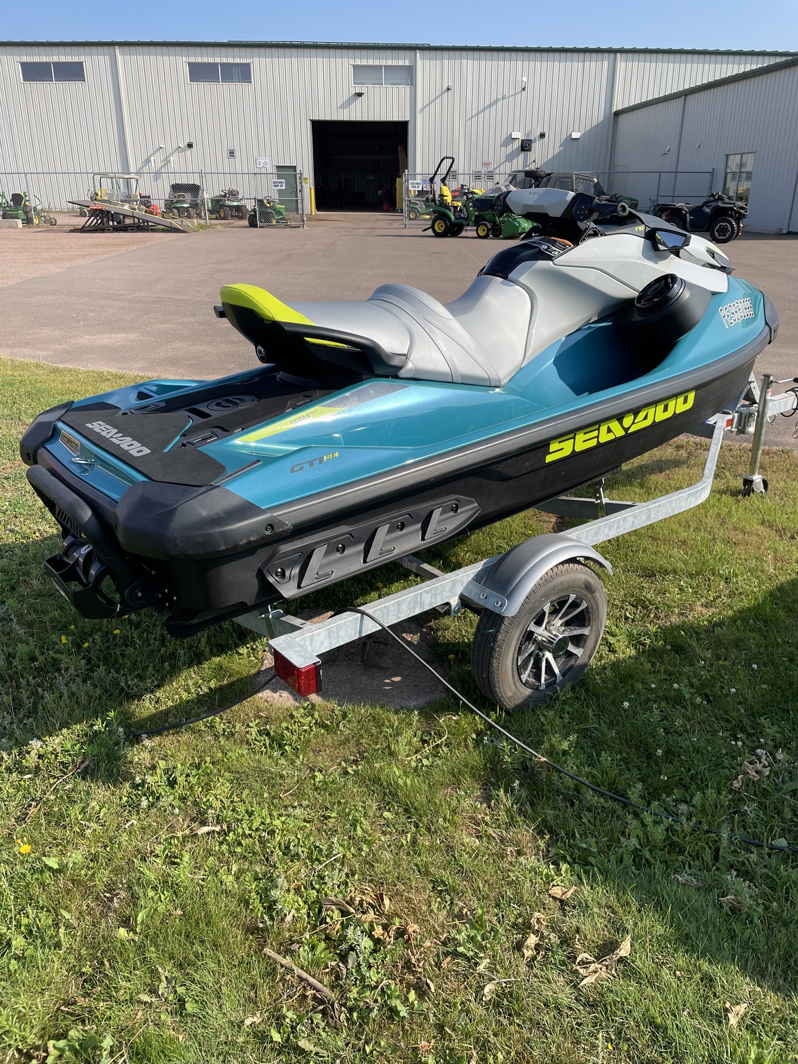 2024 Seadoo GTI SE 170 Image 3