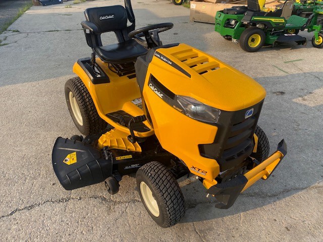 2019 Cub Cadet SLX50 Image 2