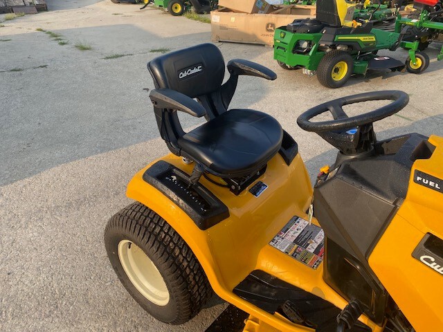 2019 Cub Cadet SLX50 Image 4