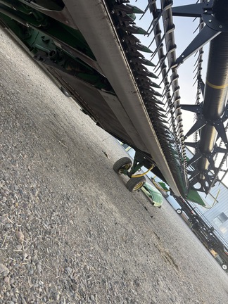 Used 2009 John Deere 635D Combine Platforms at Horizon Ag & Turf in Lloydminster, AB - Photo10