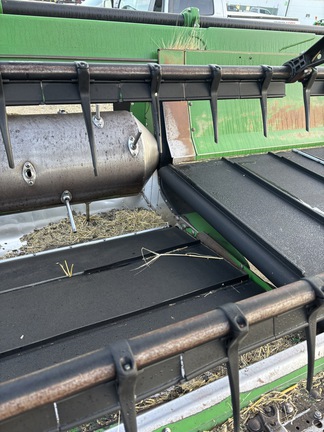 Used 2009 John Deere 635D Combine Platforms at Horizon Ag & Turf in Lloydminster, AB - Photo11