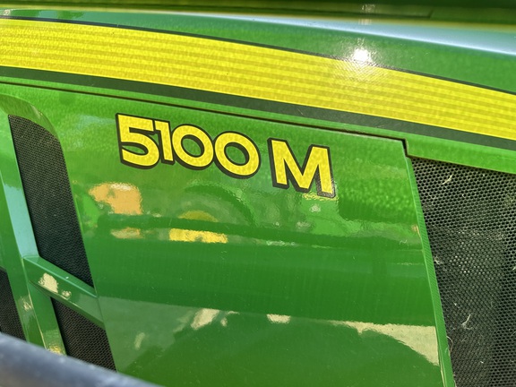 2023 John Deere 5100M Photo 3