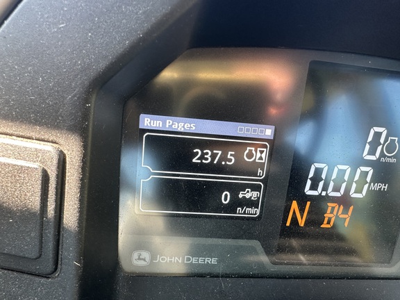 2023 John Deere 5100M Photo 9