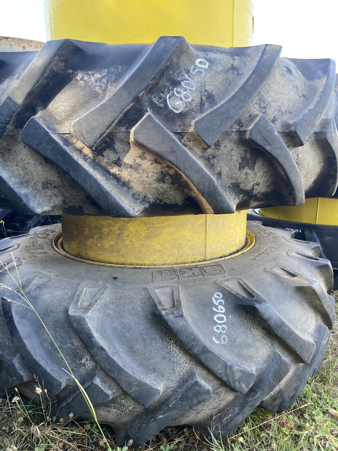 Miscellaneous 14.9-28 Image 5