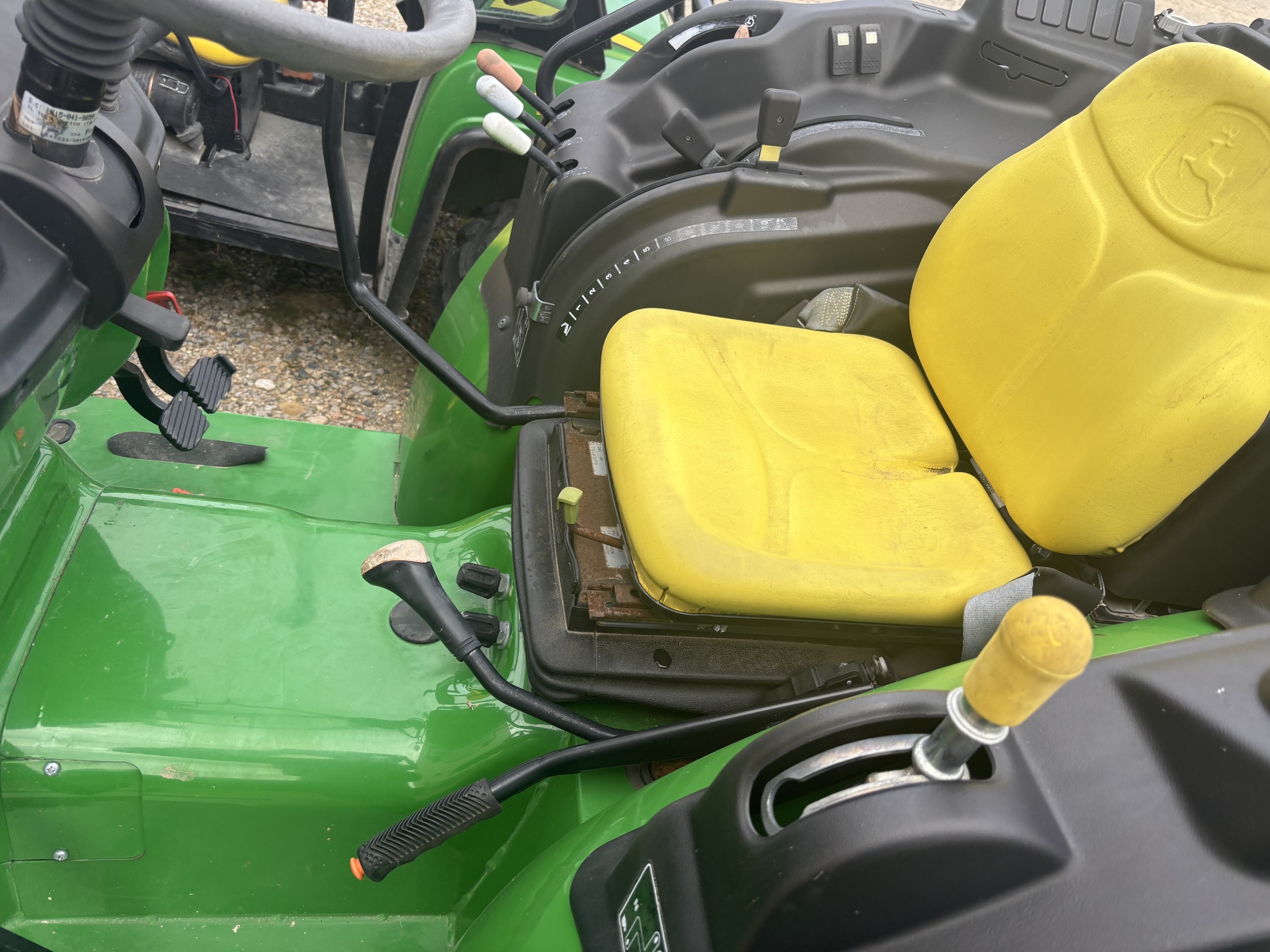 John Deere 5075GN Image 9