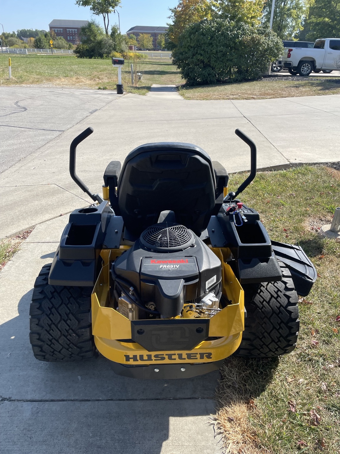 2024 Hustler RAPTOR XD Image 4