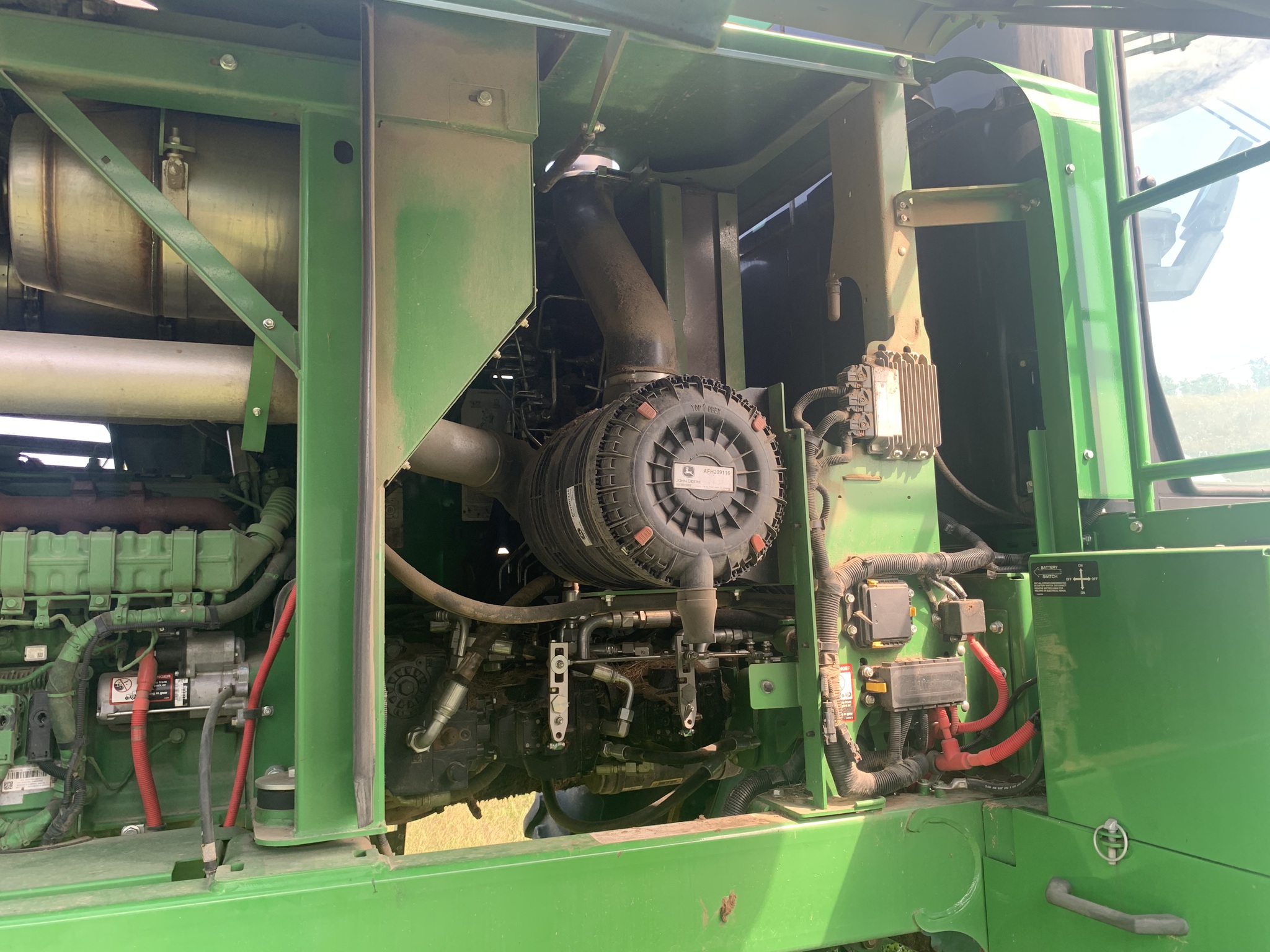  2022 John Deere W235 at Heritage Tractor in Baldwin City, KS