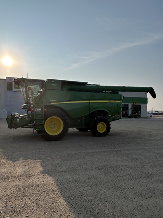 2024 John Deere S770 (2nd thumbnail)