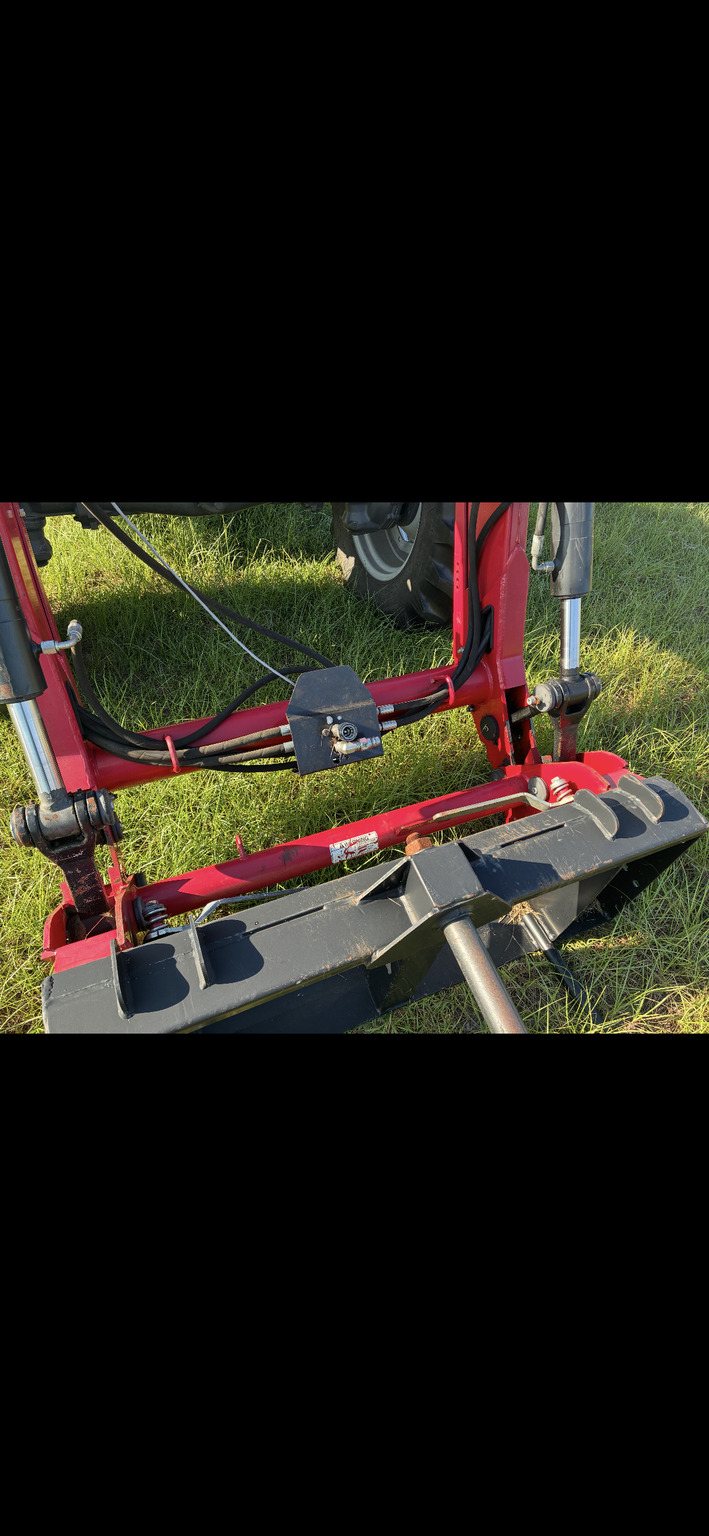 2015 Massey Ferguson 4610 Image 4
