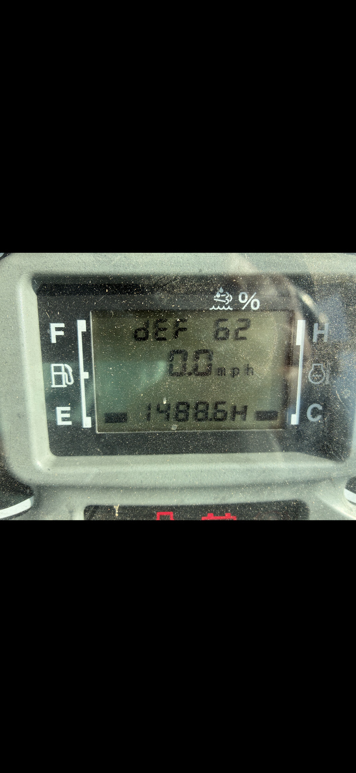 2015 Massey Ferguson 4610 Image 8