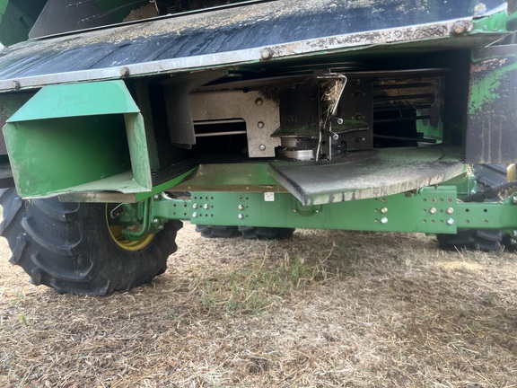 Photo of 2016 John Deere S680