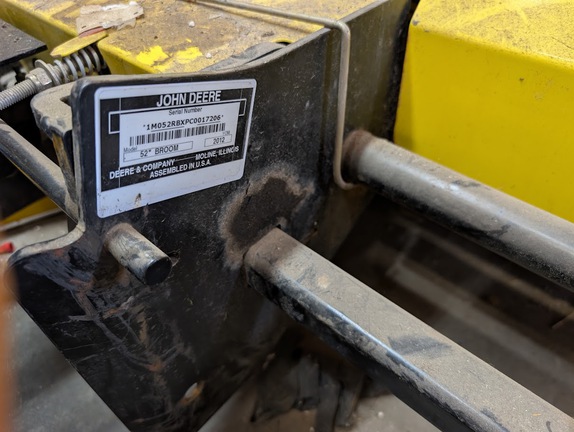 2012 John Deere X724 - Photo22