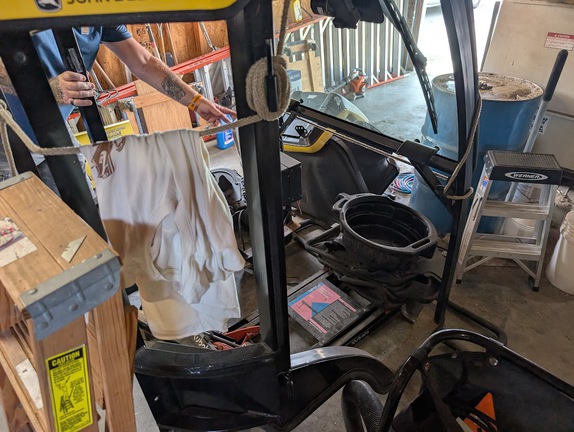 2012 John Deere X724 - Photo25