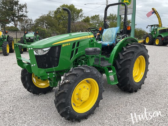 Photo of 2024 John Deere 5075E