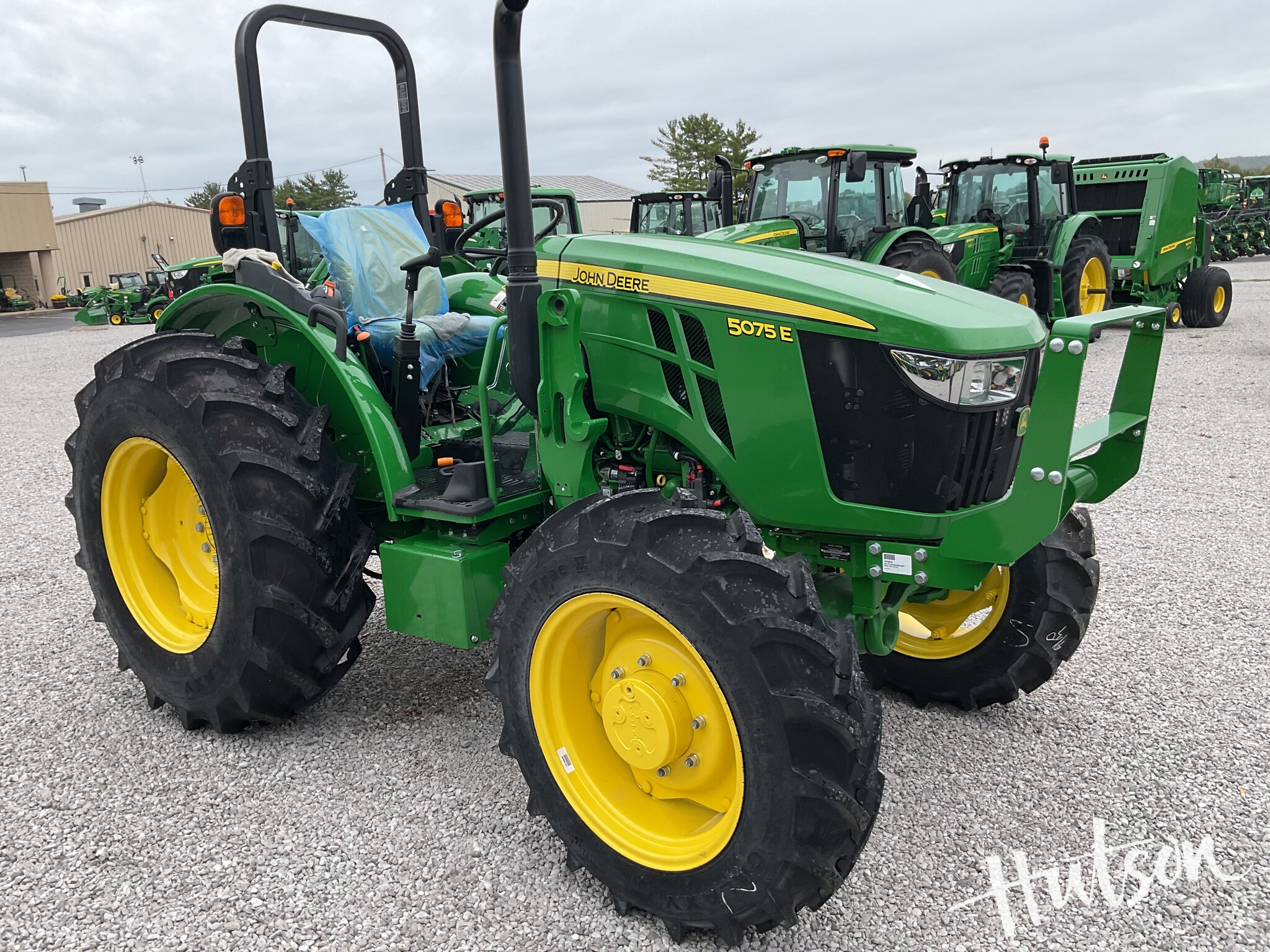 2024 John Deere 5075E
