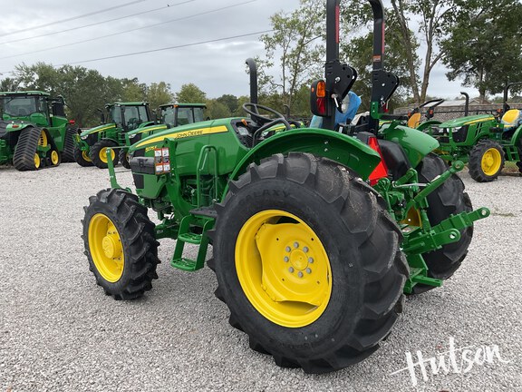 Photo of 2024 John Deere 5075E