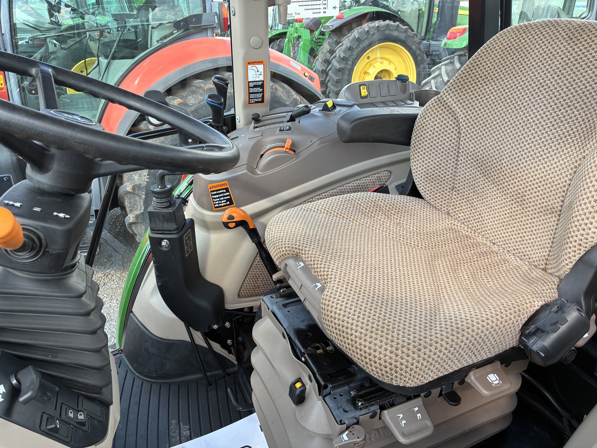 2024 John Deere 6105E Image 12