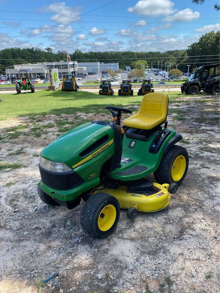 2006 John Deere LA145 Image 1