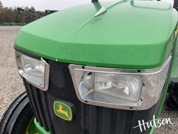 Photo of 2022 John Deere 5055E