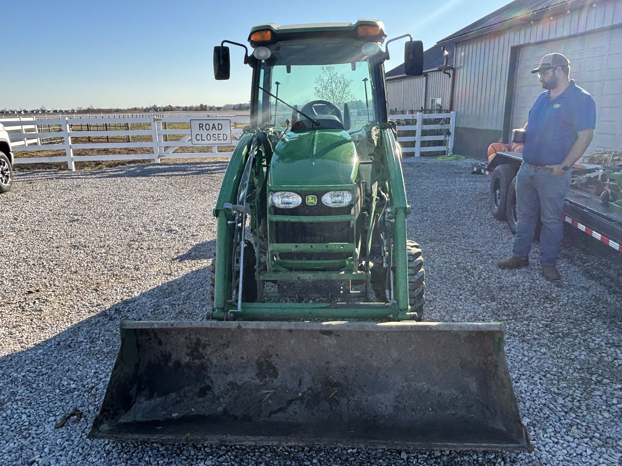 2009 John Deere 3520 Image 2