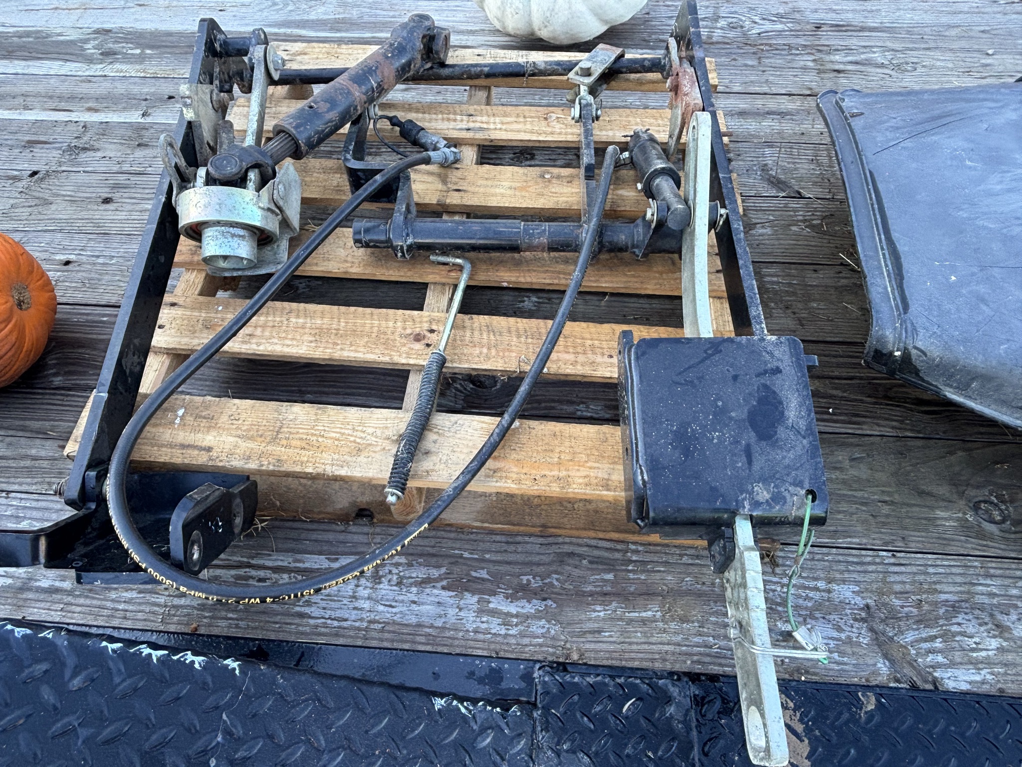 2009 John Deere 3520 Image 23