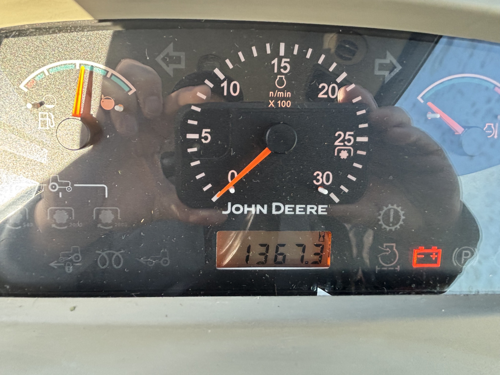 2009 John Deere 3520 Image 24