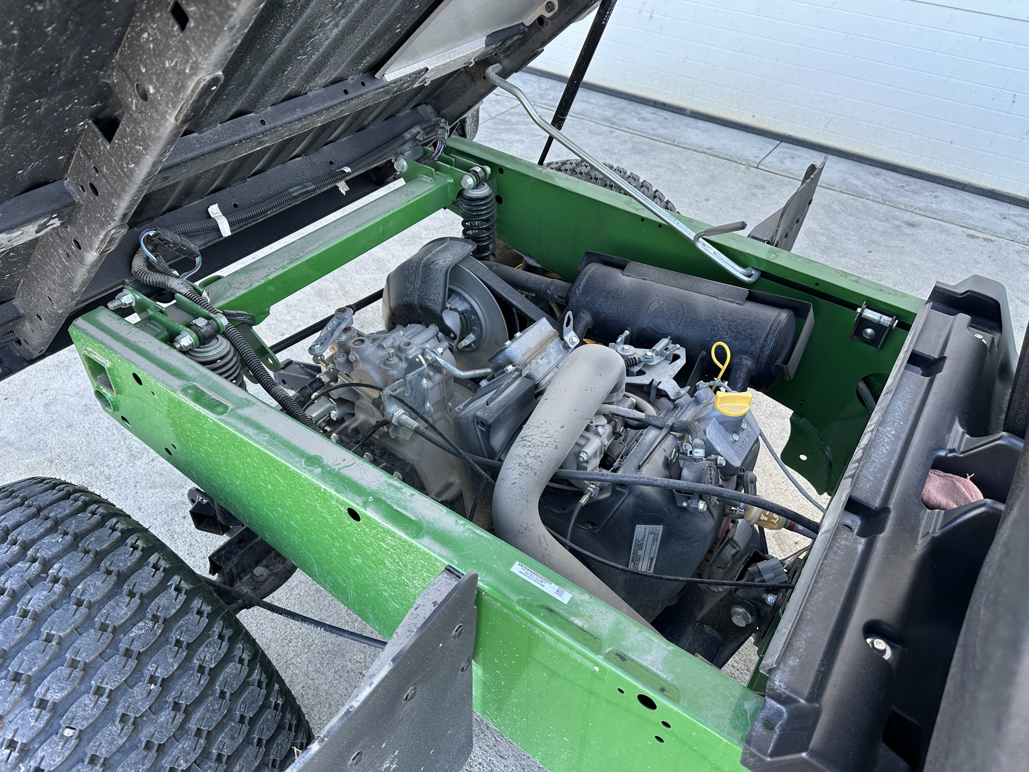 2023 John Deere TX Image 15