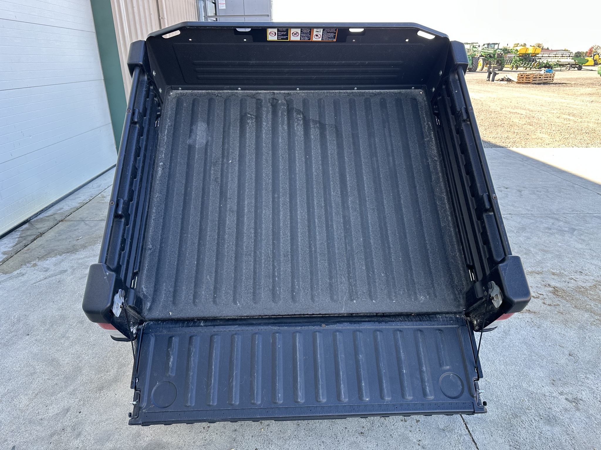 2023 John Deere TX Image 13