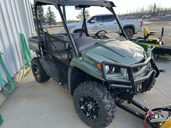 Used 2024 John Deere XUV 590M ATVs & Gators at Horizon Ag & Turf in Warburg, AB - Photo5