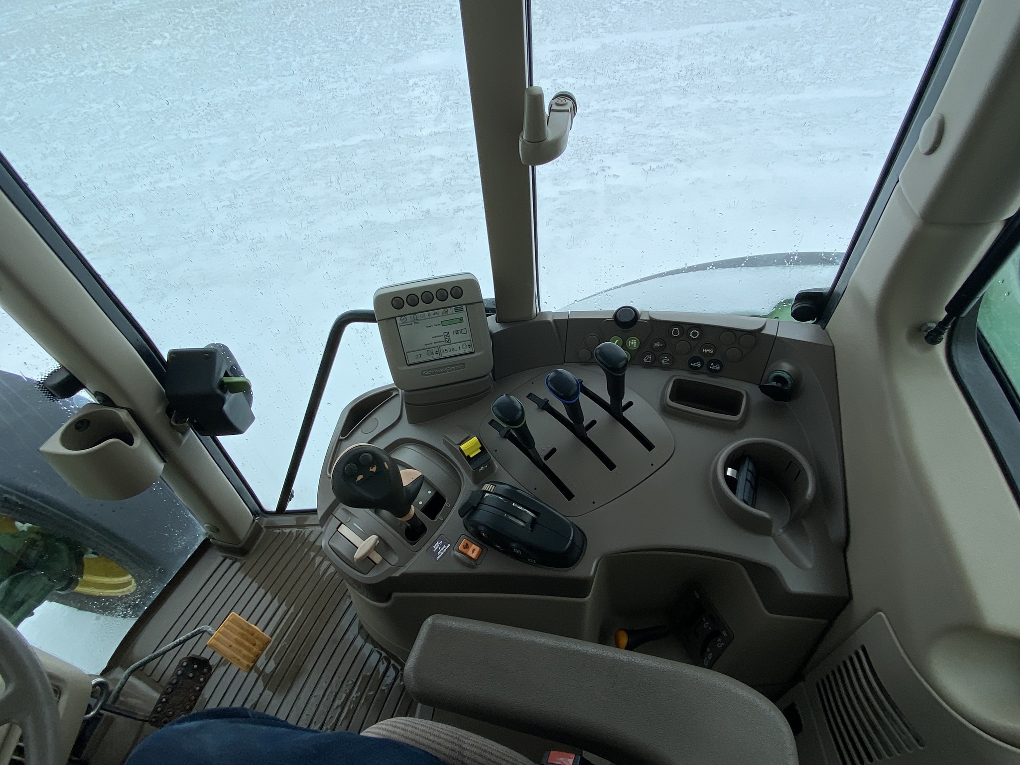 2008 John Deere 6230 Image 9