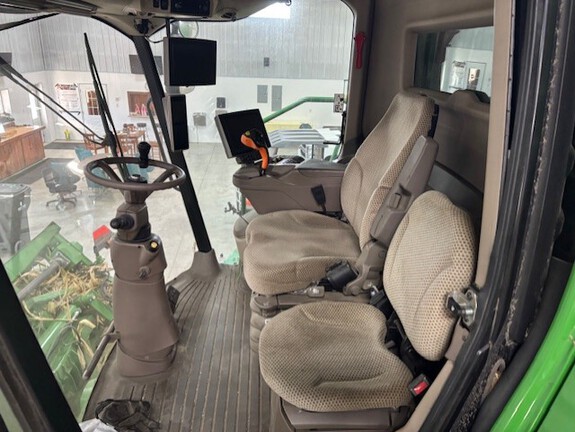 2019 John-Deere S780