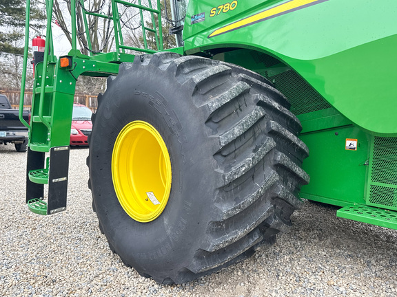 2019 John-Deere S780