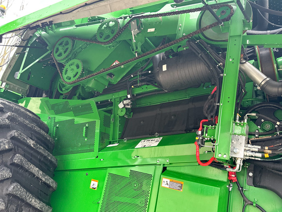 2019 John-Deere S780