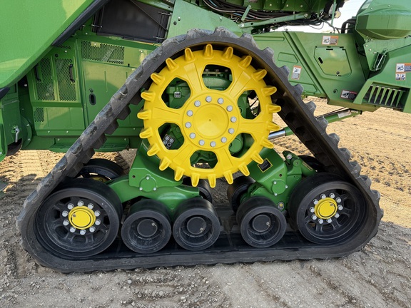 2024 John Deere X9 1100 - Photo14