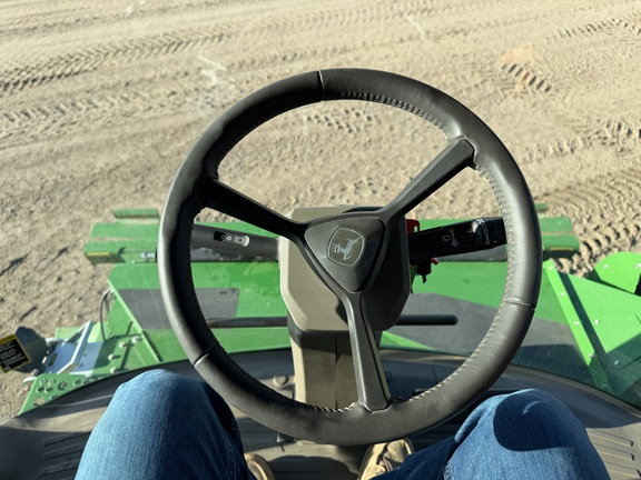 2024 John Deere X9 1100 - Photo43
