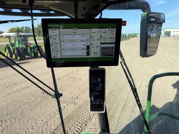2024 John Deere X9 1100 - Photo47