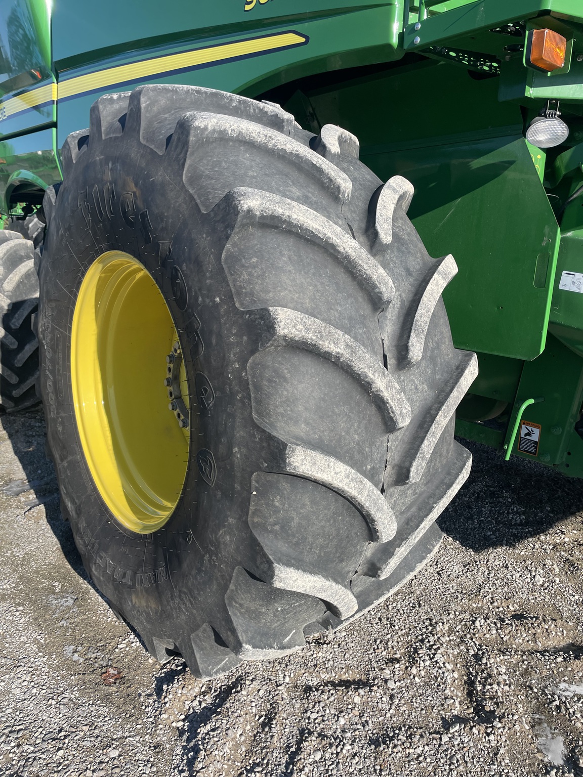 Firestone 800/70R38 Image 1