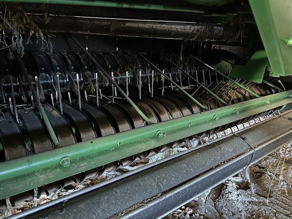 2021 John Deere 560M (10th thumbnail)