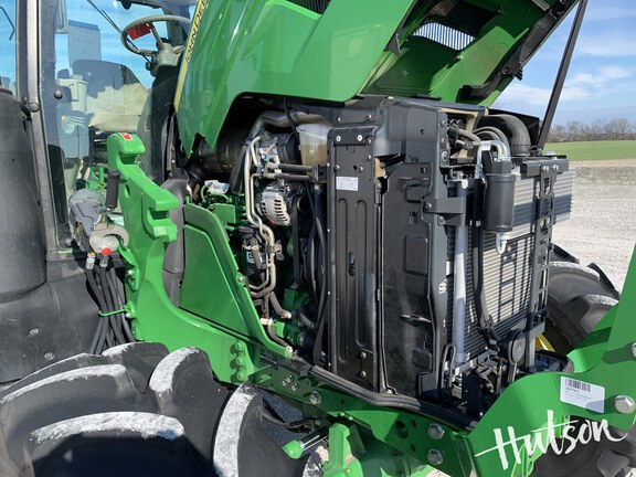 Photo of 2024 John Deere 6130M