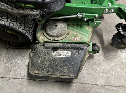 Used 2023 John Deere Z970R Zero Turn Mowers at Koenig Equipment in Richmond, IN - Photo8