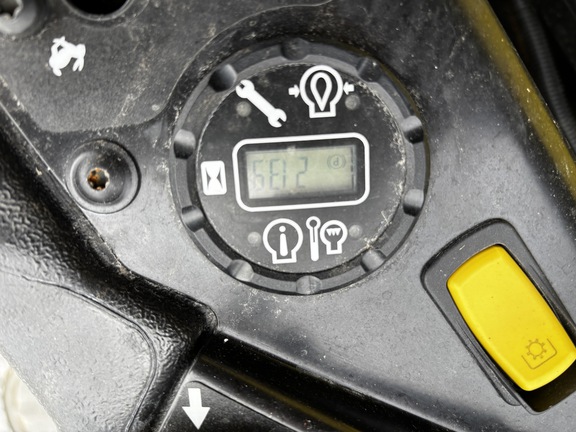 Used 2023 John Deere Z970R Zero Turn Mowers at Koenig Equipment in Richmond, IN - Photo6