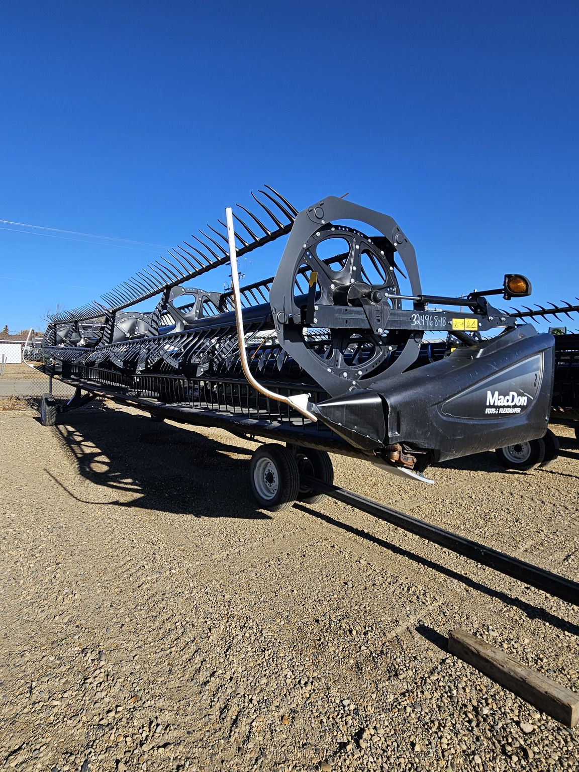 2018 MacDon FD75-35 Image 2