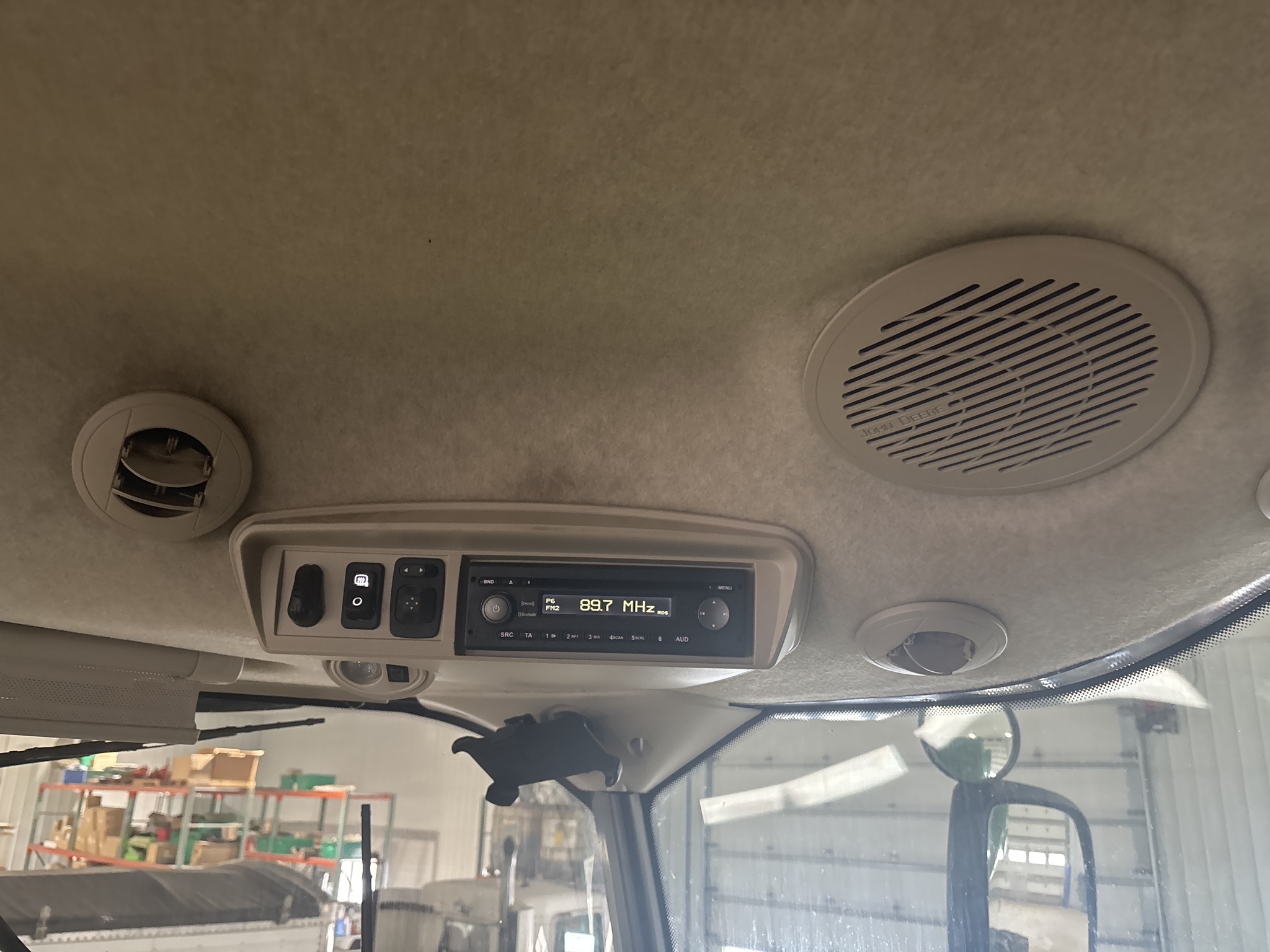 Used 2016 John Deere S680 Combines at Koenig Equipment in Anna, OH - PhotoXL4