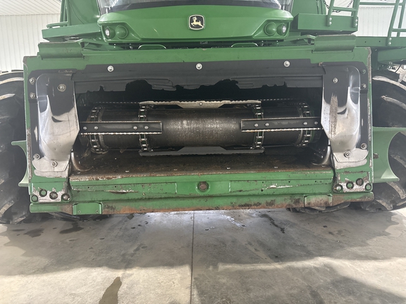 Used 2016 John Deere S680 Combines at Koenig Equipment in Anna, OH - Photo8