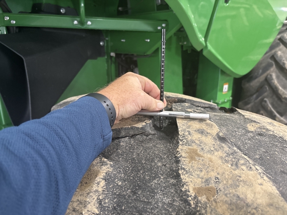 Used 2016 John Deere S680 Combines at Koenig Equipment in Anna, OH - Photo23