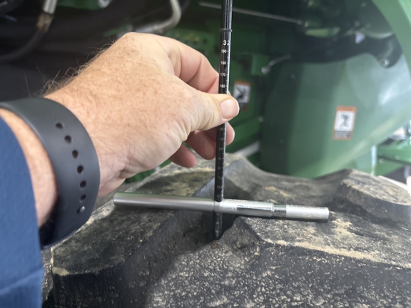 Used 2016 John Deere S680 Combines at Koenig Equipment in Anna, OH - Photo24