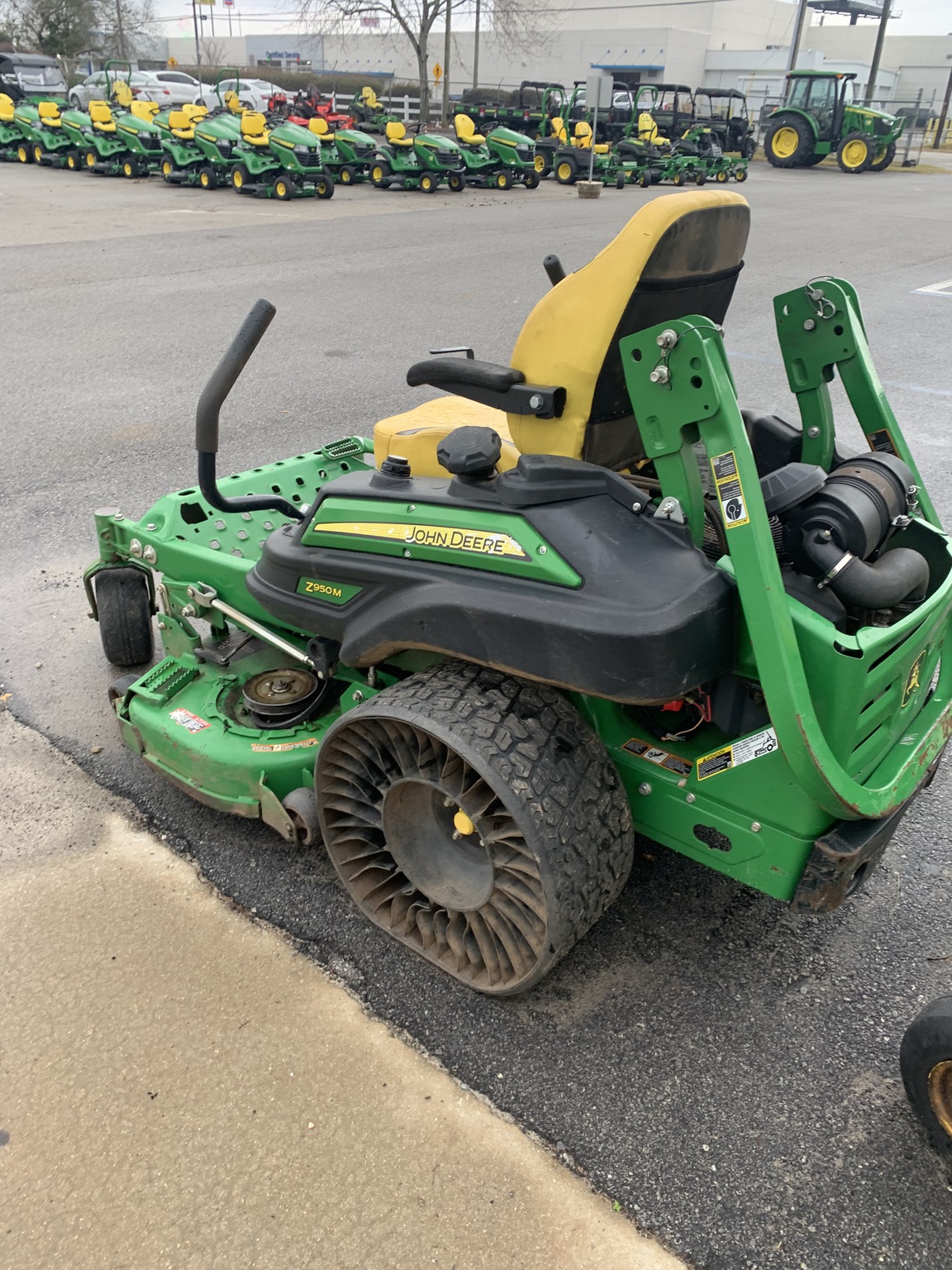 2022 John Deere Z950M Image 4