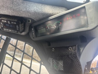 2022 John Deere 325G