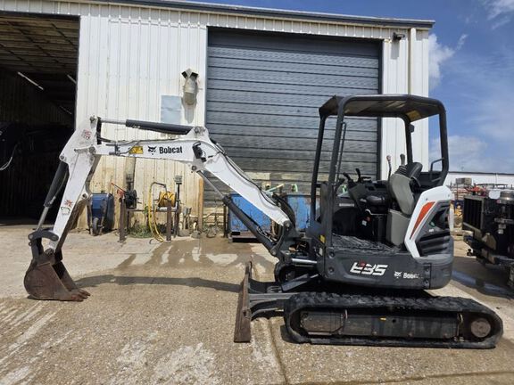 2021 Bobcat E35