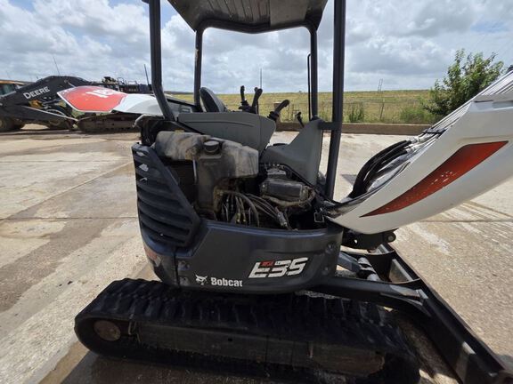 2021 Bobcat E35